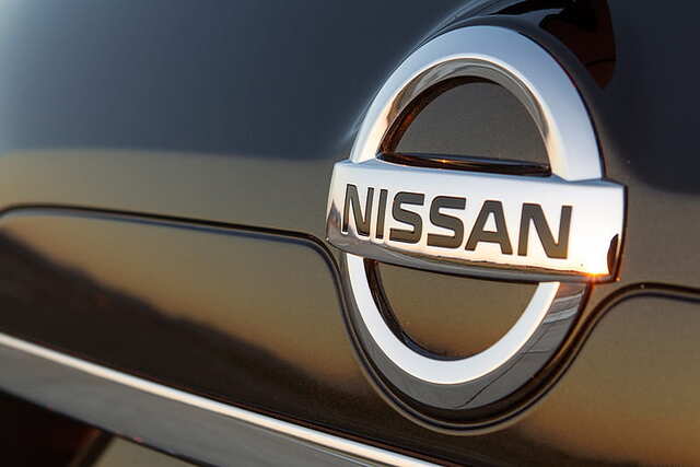 Nissan projects an annual loss as it drops its talks with Japan rival Honda