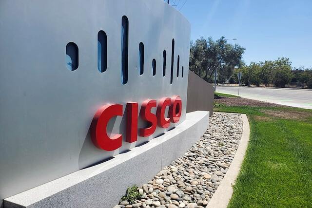 Cisco shares climb as network gearmaker raises forecast, eases tariff worries